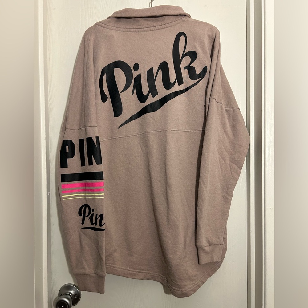Vs pullover